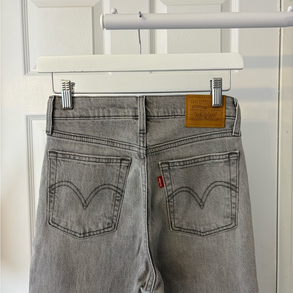 Levi’s Wedgie Straight Leg Grey Black Jeans Size 25 Ankle Length Cotton - Picture 11 of 13